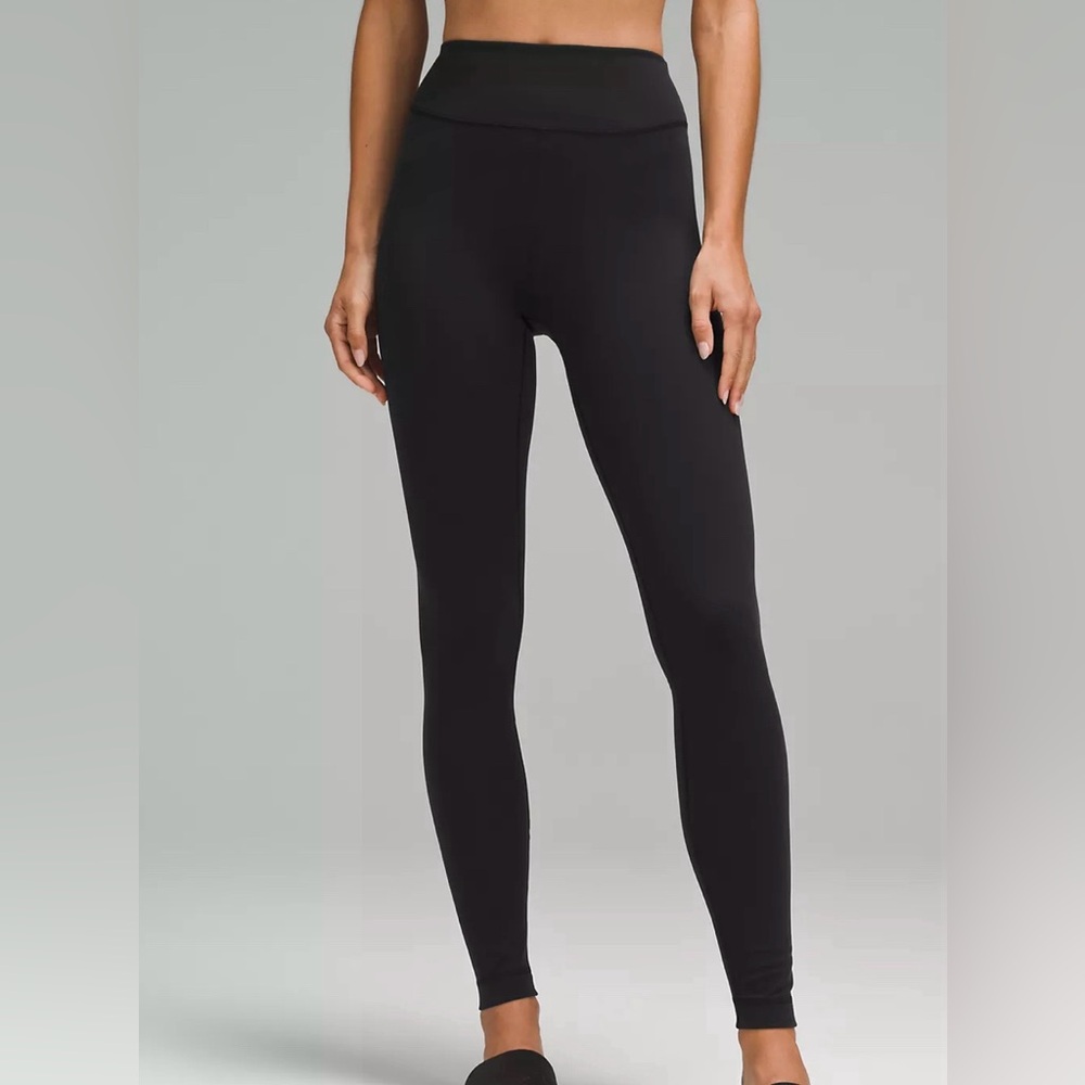 Black Wunder Under Lululemon Leggings